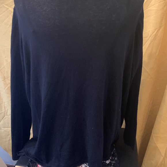 Daisy Fuentes Cardigan/Lane Bryant Cami with lace - Picture 3 of 7